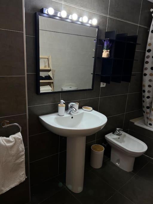 Apartamento Piso Con Terraza A 5 Min Del Mar Alcanar Exterior foto